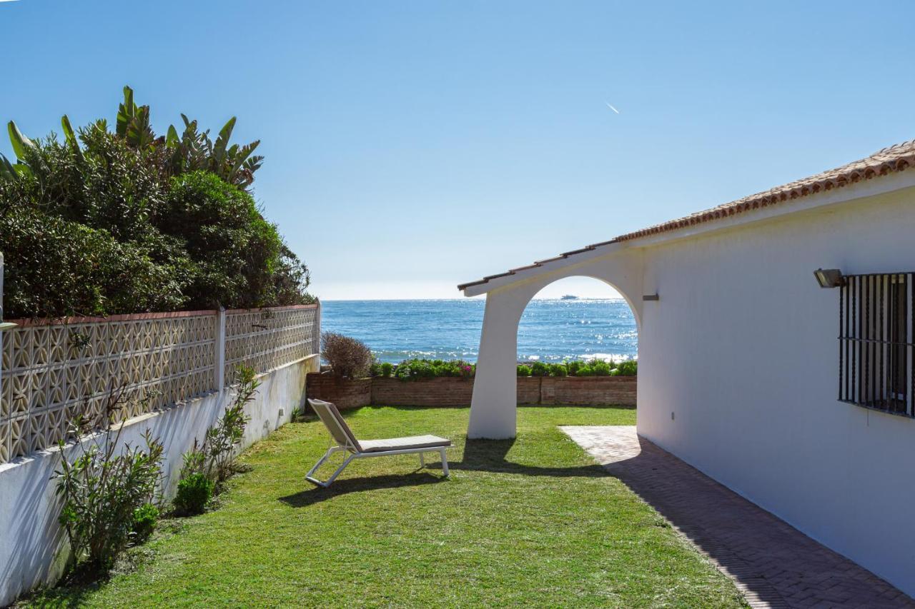 Villa con encanto en primera línea de Mar Marbella Exterior foto